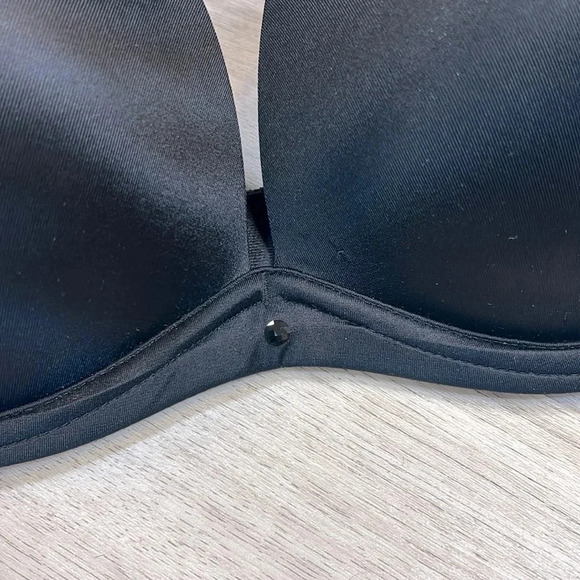 VS Very Sexy PU Strapless Convertible Bra / Black w/ Black Rhinestone / Size 36B - Picture 2 of 6